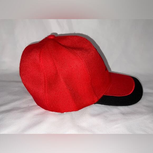 RED ESPANA SPAIN BLACK BULL SOUVENIR BASEBALL BALL CAP HAT ADJUSTABLE UNISEX - Picture 2 of 8